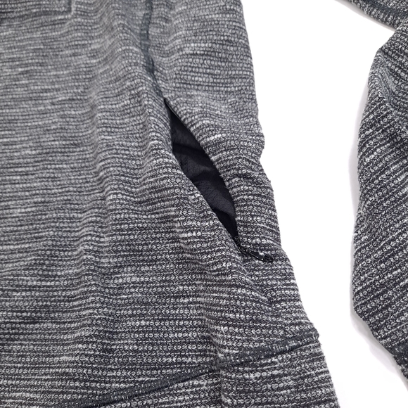 Lululemon Think Fast Women’s Pullover Heathered Black White Coco Pique - Size 10 - Picture 8 of 16